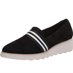 Clarks collection Womens Loafer Comfort Suede Slip on shoes sz 9M